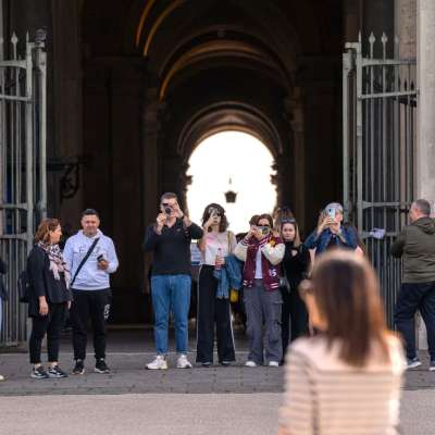 Caserta Royal Palace Guided Tour with Transfers